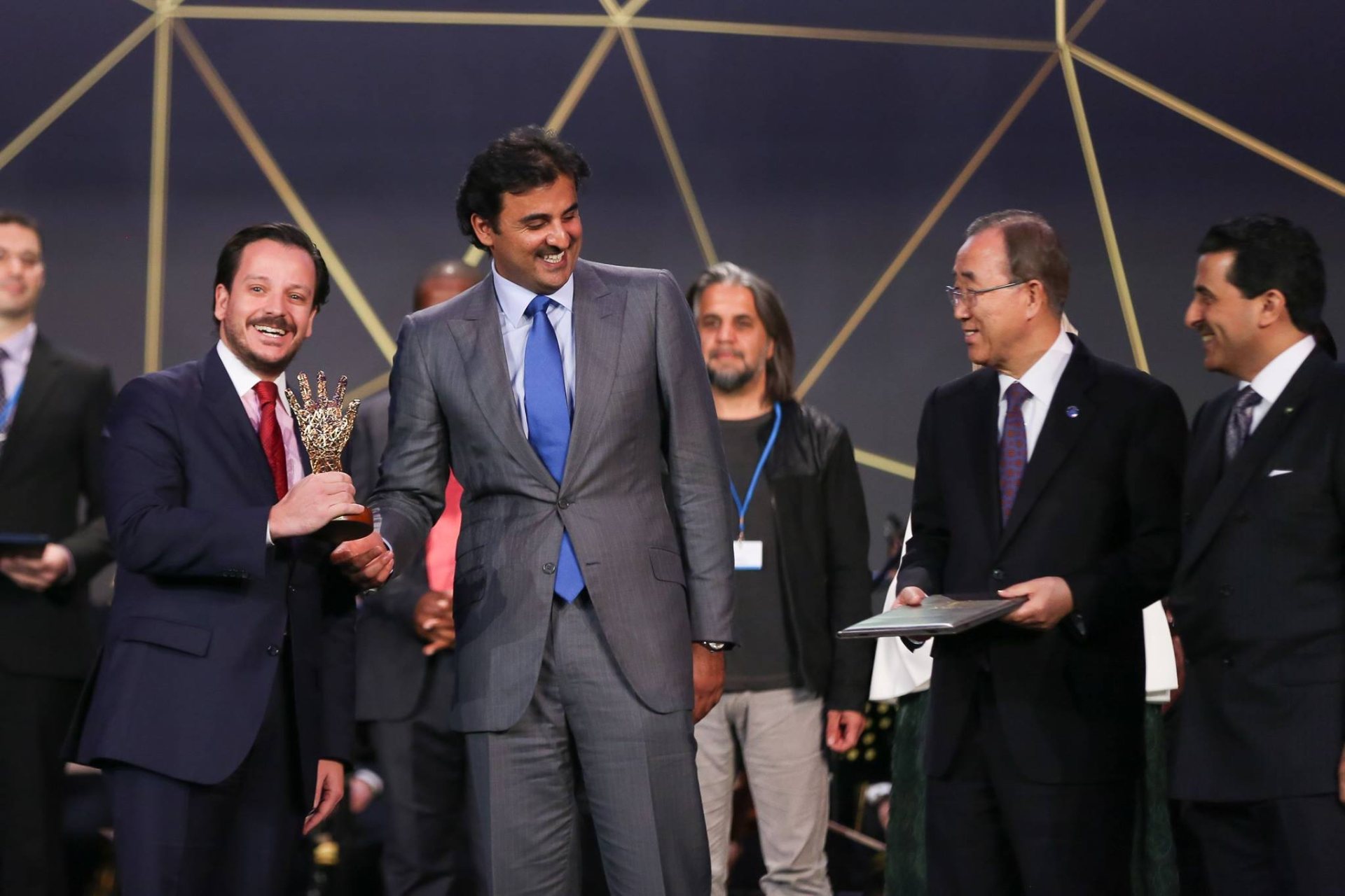 Award presented by UN Secretary-General Ban Ki-moon and the Emir of Qatar